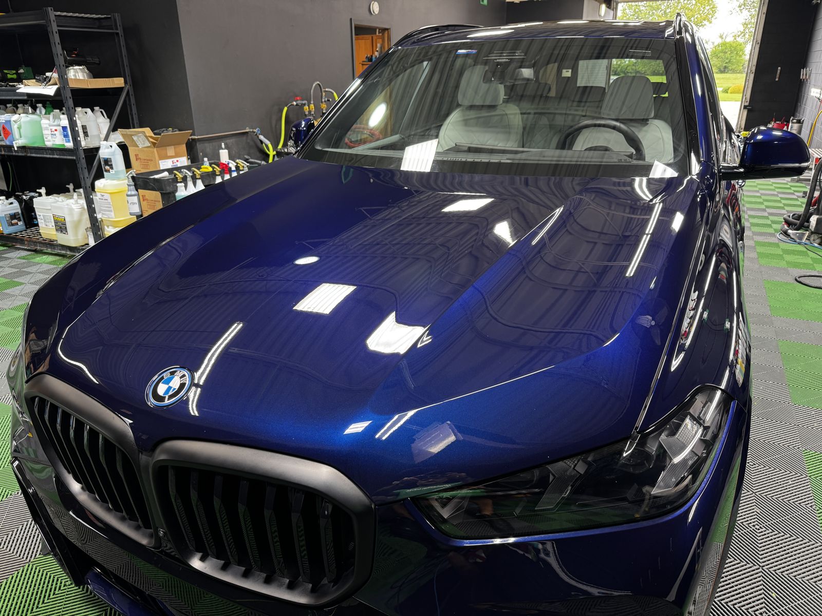 Gloss on coated BMW X5 hood, Unicorn Details McHenry